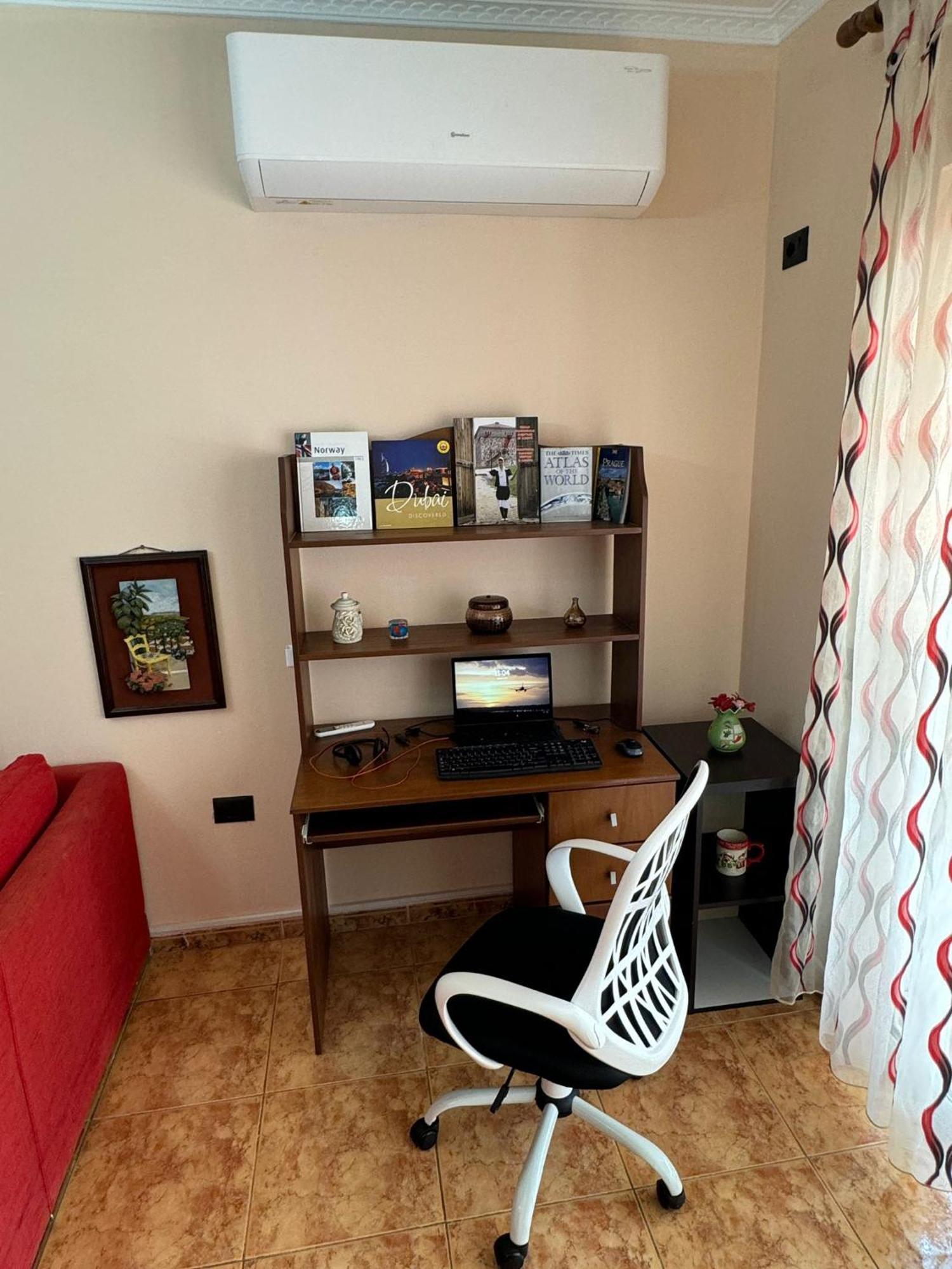 Tirana Central Apartment Екстер'єр фото
